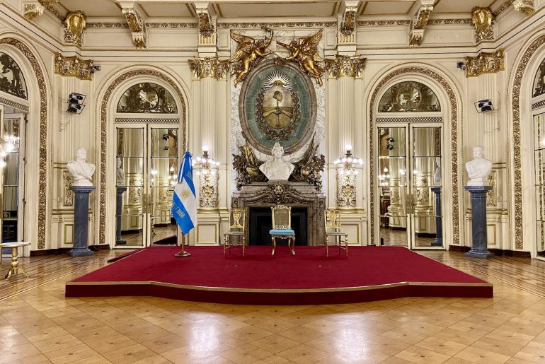 Visite a Casa Rosada - o palácio presidencial