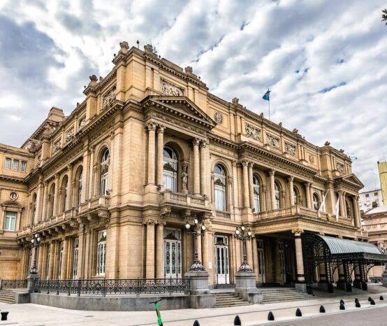 Visit Teatro Colón in Buenos Aires: how to get tickets