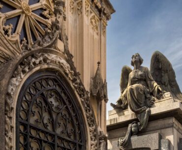 Guía del Cementerio de la Recoleta